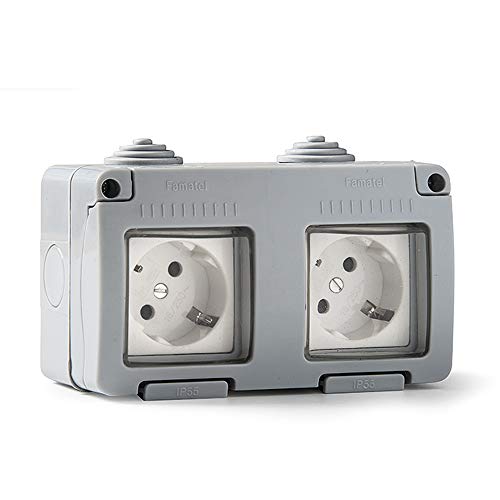 FAMATEL - Base doble  Enchufe empotrado |  Serie Jardín |  IP55 |  Protección infantil  Este enchufe es resistente al agua  Fácil de instalar este producto.  Aluminio |  Gris